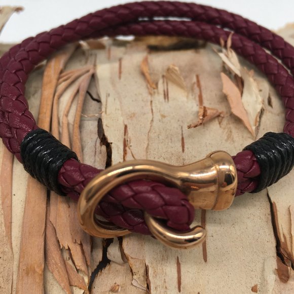 Dark Red & Black Leather Woven Bracelet with Gold Loop Clasp - Picture 3 of 4